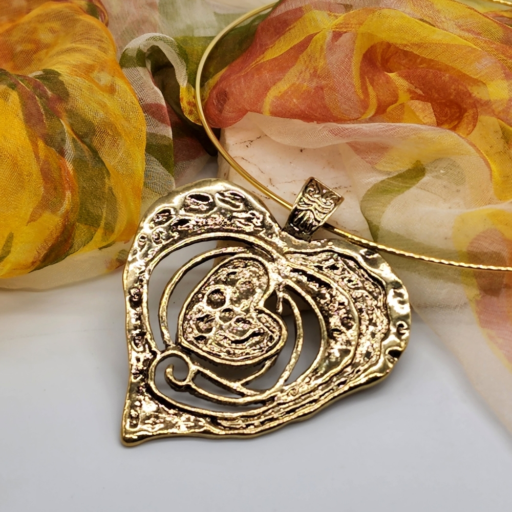 ❤️ Gold Heart Large Pendant Standard 18 Hypoallergenic Necklace Heart Jewelry